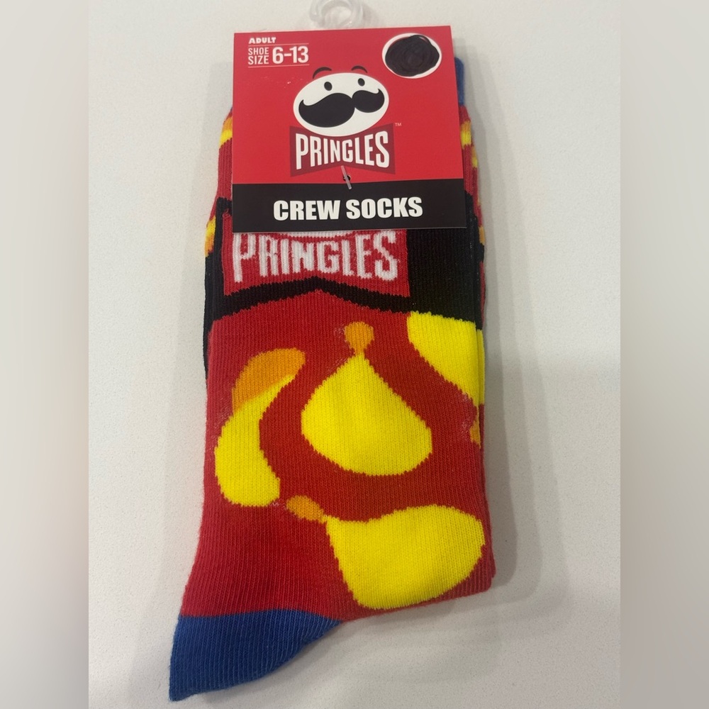 NWT Pringle Vibrant Red and Yellow Crew Socks